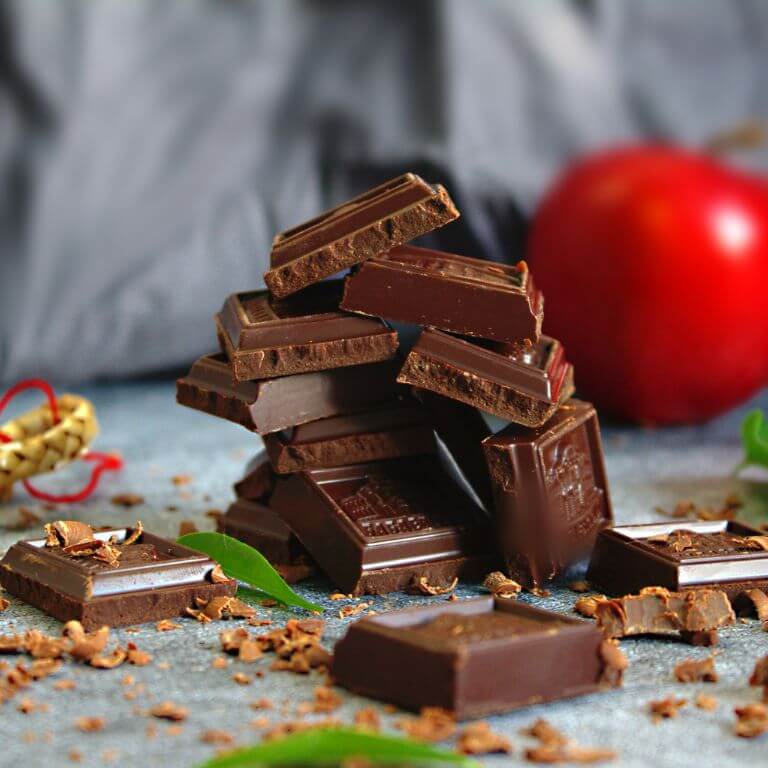 Health benefits of eating dark chocolate